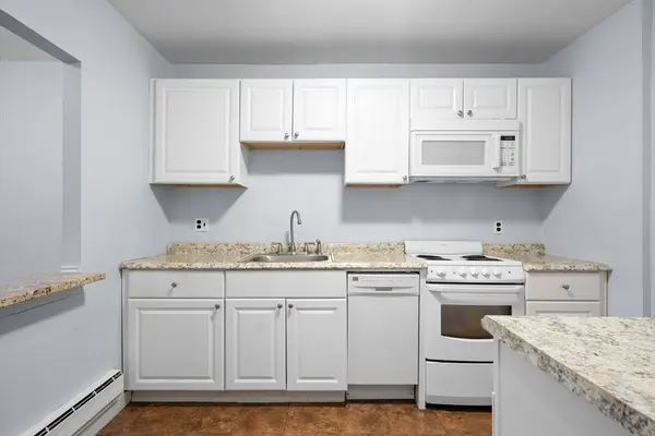 18 Pond St. #2, Boston, MA 02130