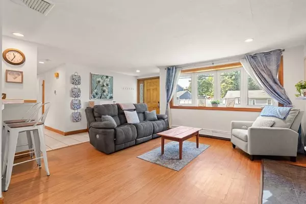 40 E Evergreen, Natick, MA 01760