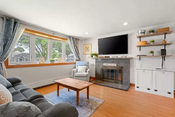 40 E Evergreen, Natick, MA 01760