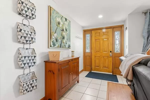 40 E Evergreen, Natick, MA 01760