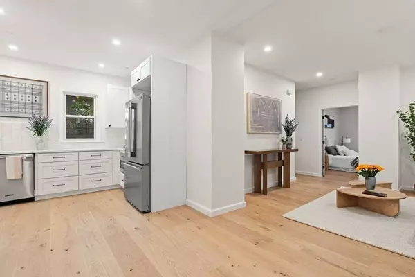 33 Jamaica St #1, Boston, MA 02130