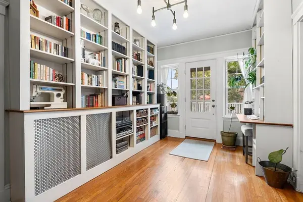 40-53 Robinwood Ave #2, Boston, MA 02130
