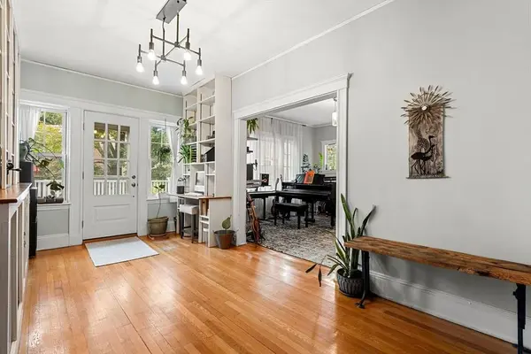 40-53 Robinwood Ave #2, Boston, MA 02130