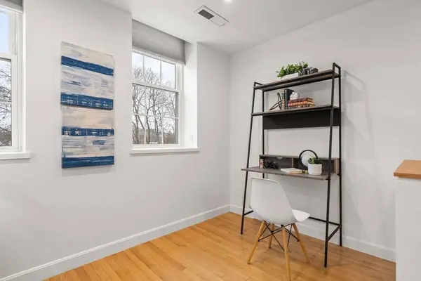 35 Eldridge Rd #U209, Boston, MA 02130