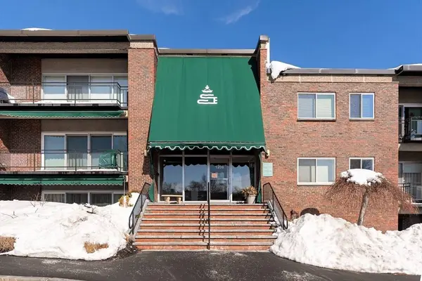 1206 Greendale Ave #217, Needham, MA 02492