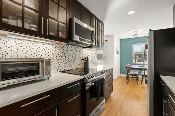 1206 Greendale Ave #217, Needham, MA 02492