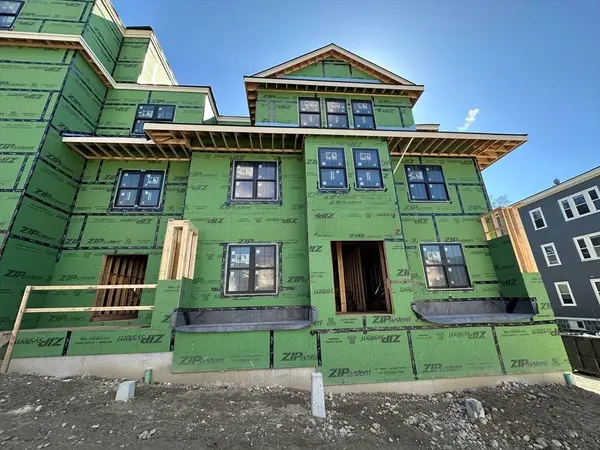 61 Montebello #5, Boston, MA 02130