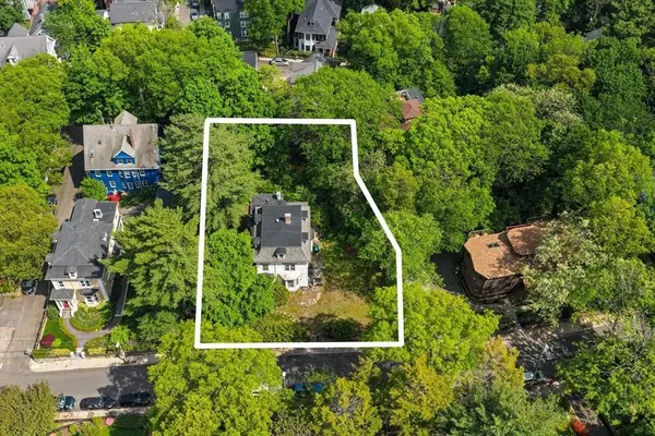 212 Chestnut Ave, Boston, MA 02130