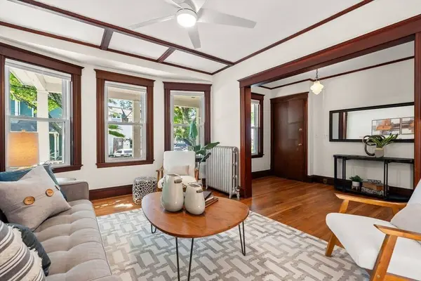 2 St. John St #1, Boston, MA 02130