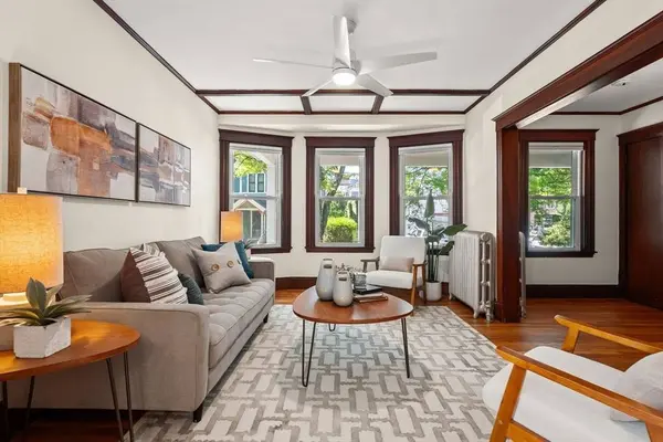 2 St. John St #1, Boston, MA 02130