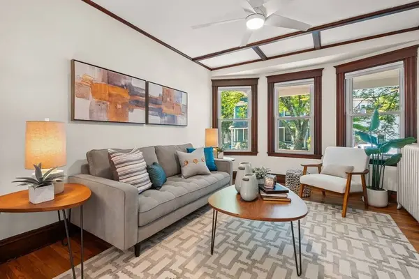 2 St. John St #1, Boston, MA 02130