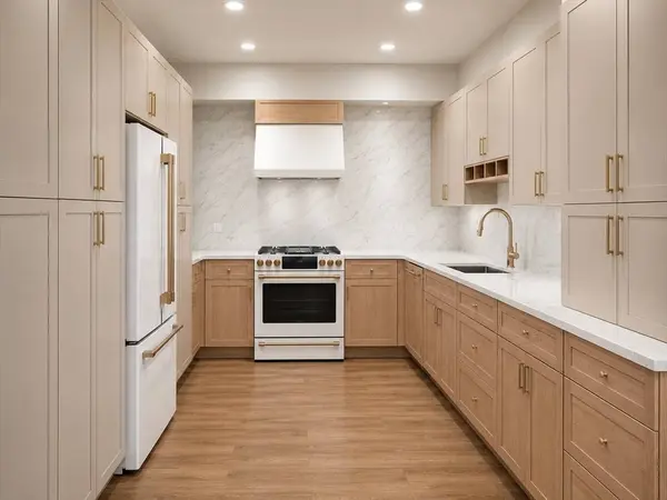 61 Montebello #8, Boston, MA 02130