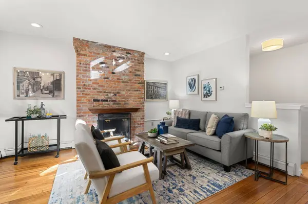 26 Everett St #1, Boston, MA 02130
