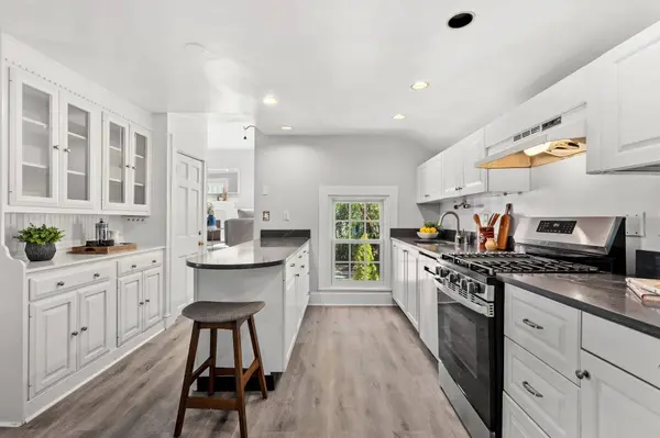 33-35 Green St #3, Boston, MA 02130