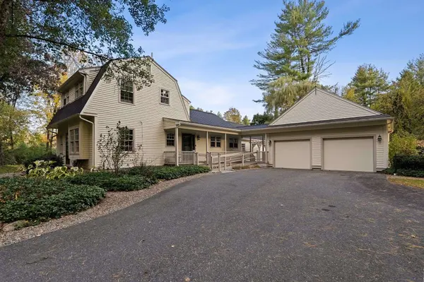 9 Training Field Road, Wayland, MA 01778