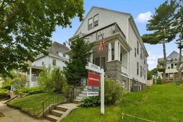 28 Fletcher St #1, Boston, MA 02131