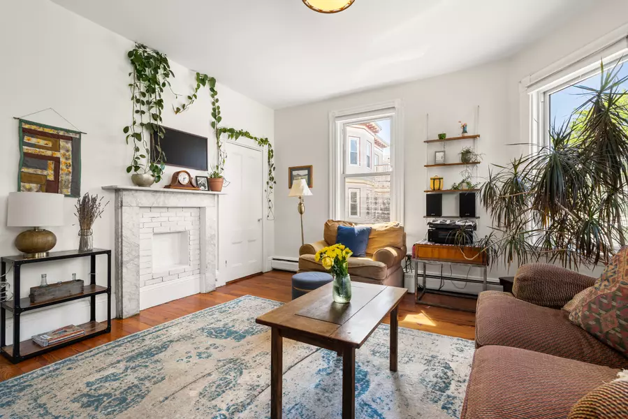 95 Child St #2, Jamaica Plain, MA 02130-5127