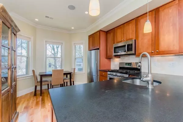 2 Ballard Way #2, Jamaica Plain, MA 02130-3259