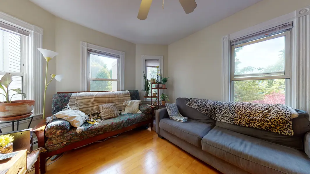 30 Forbes St #2, Jamaica Plain, MA 02130-4872