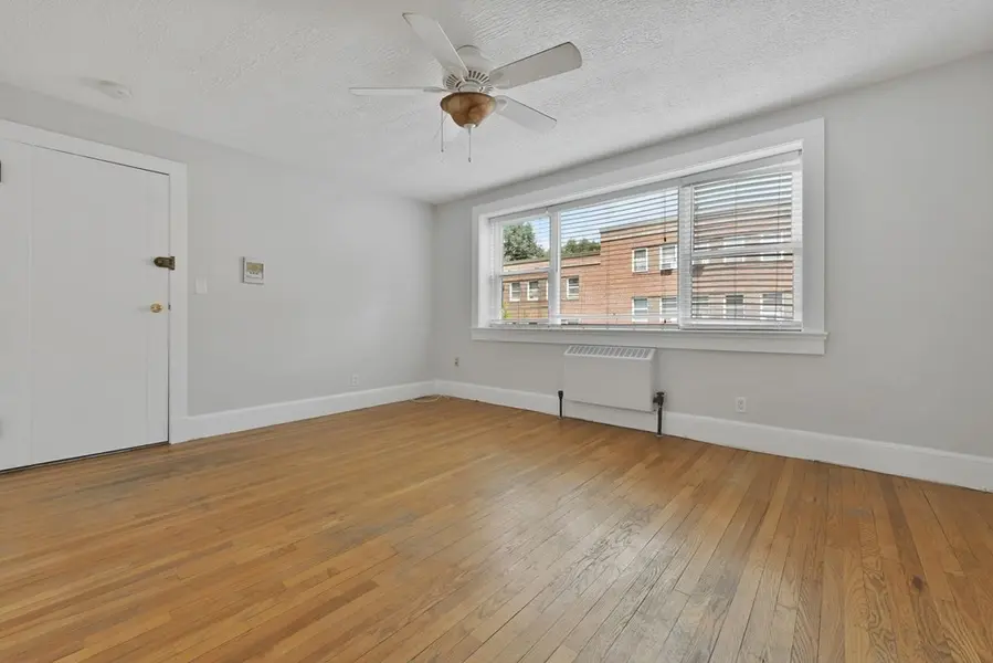 4 Oleary Way #76, Jamaica Plain, MA 02130-3758