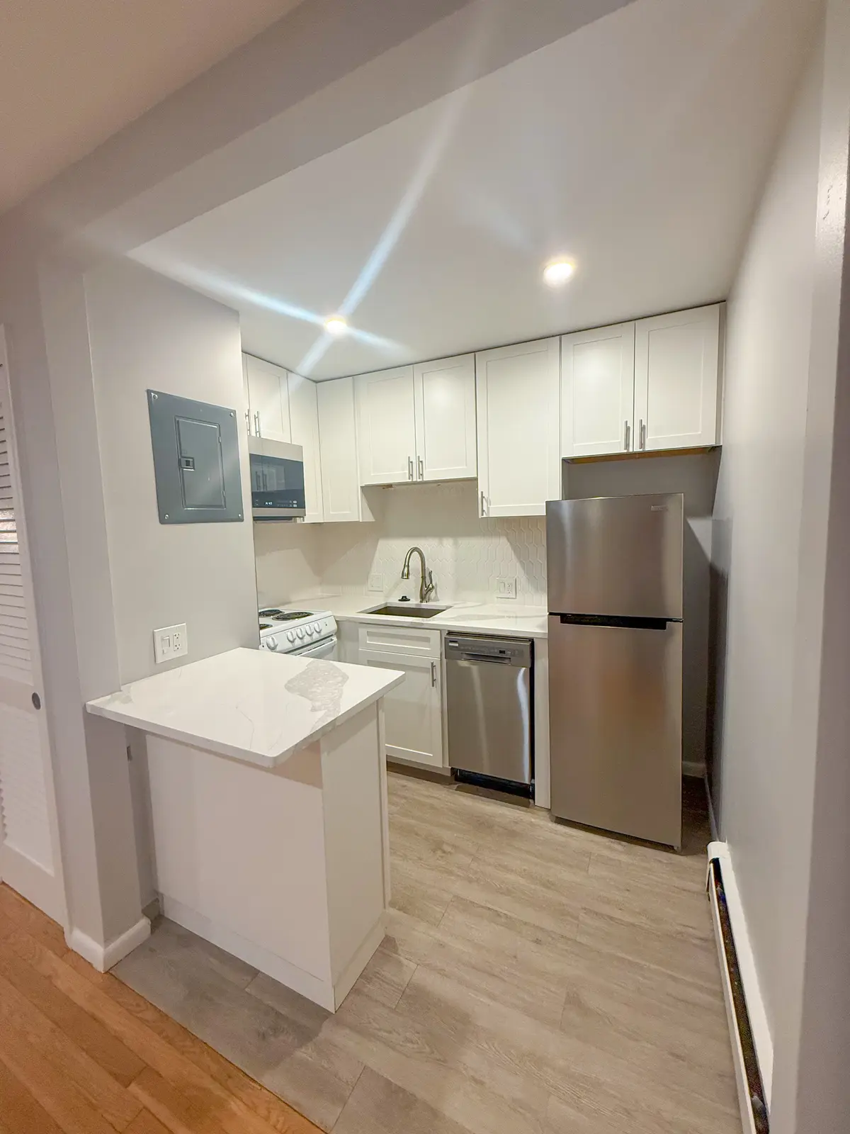 171 South St #10B, Jamaica Plain, MA 02130-3919