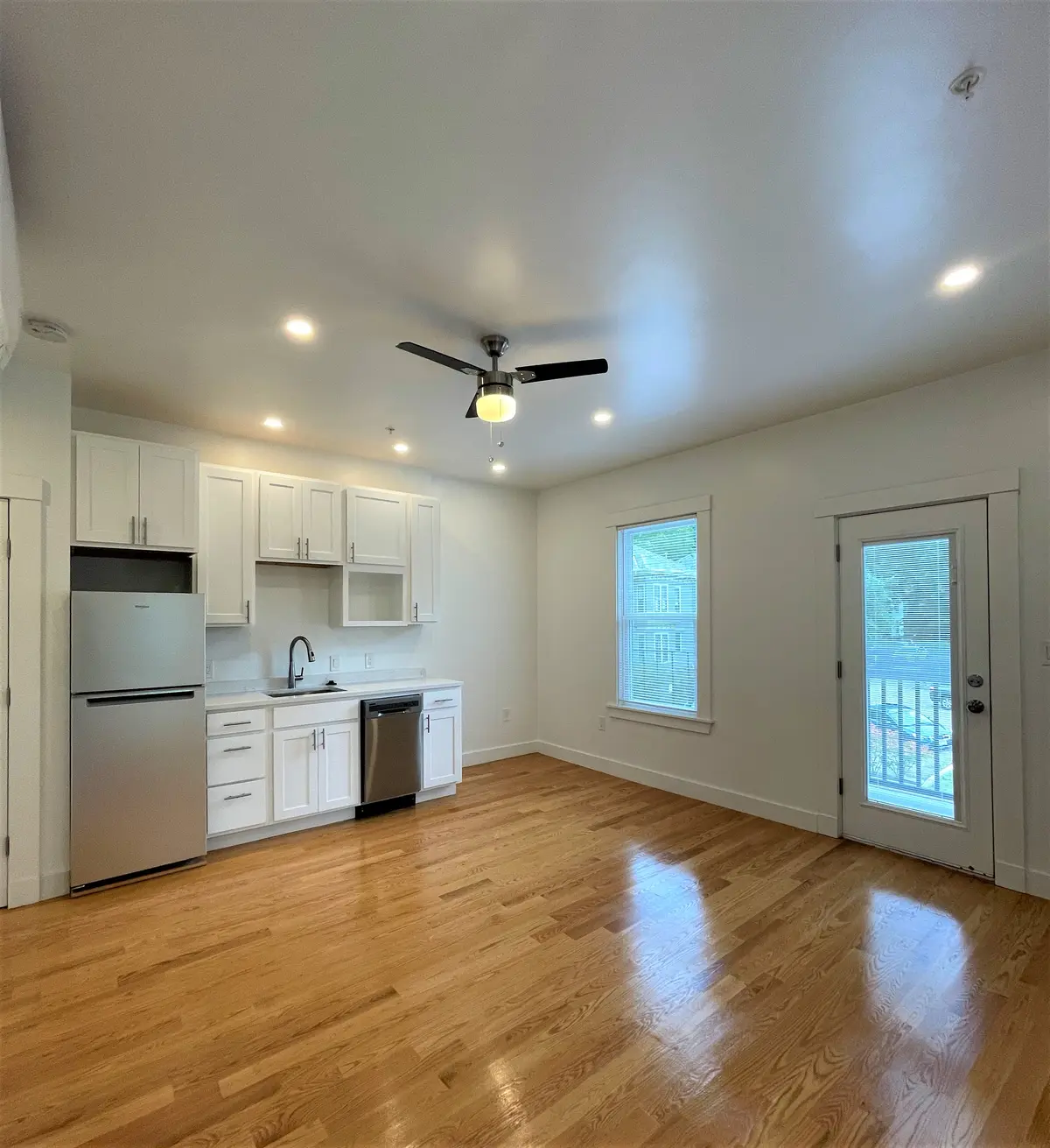 31 Green St #7, Jamaica Plain, MA 02130-2510