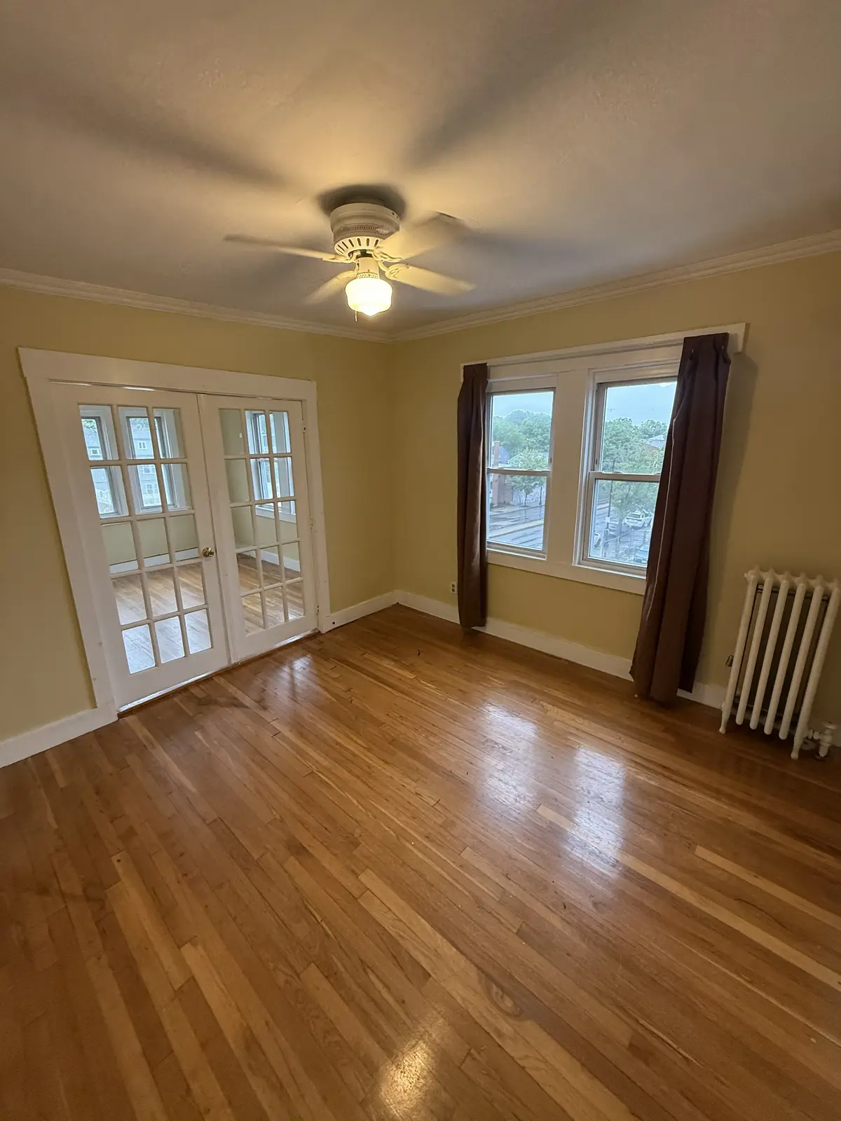 265 Hyde Park Ave #3L, Jamaica Plain, MA 02130-4221