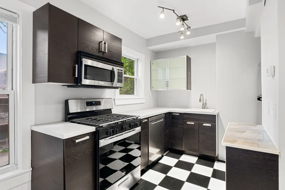72 Mozart St #2, Jamaica Plain, MA 02130-2482