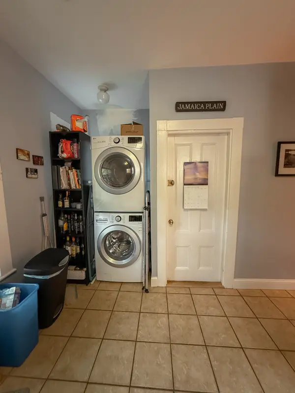 17 Hall St #2, Jamaica Plain, MA 02130-3222