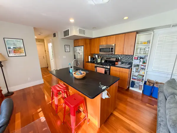 44 Rockview St #4, Jamaica Plain, MA 02130-2173