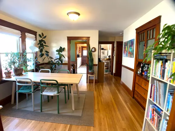 Roxbury, MA 02119-1035,86 W Walnut Park #1