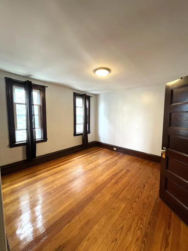 7 Spalding St #2, Jamaica Plain, MA 02130-3233