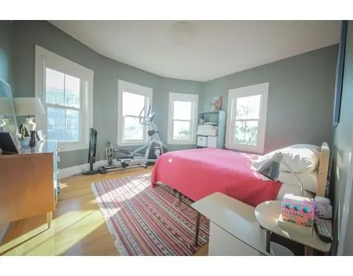 42 Brookley Rd #2, Jamaica Plain, MA 02130-3779