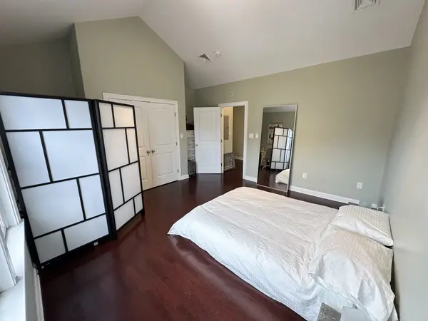 111 Green St #302, Jamaica Plain, MA 02130-2257