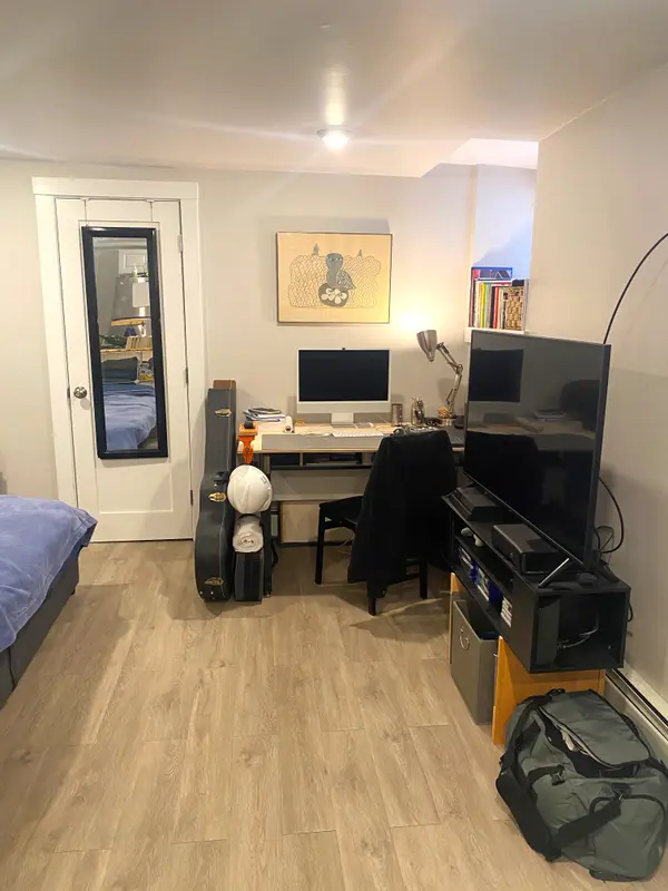 15 Seaverns Ave #3, Jamaica Plain, MA 02130-2881