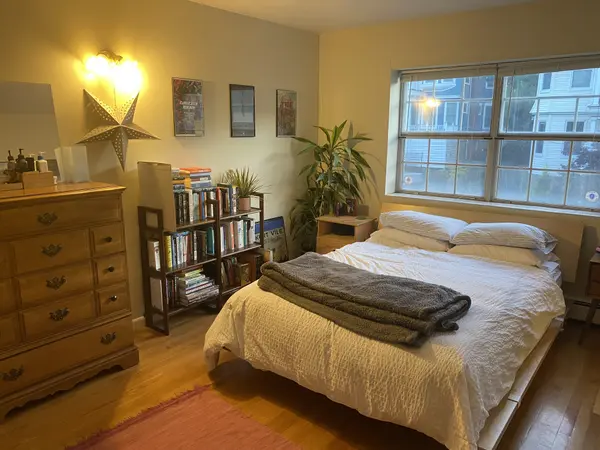 8 Robinwood Ave #5, Jamaica Plain, MA 02130-2140