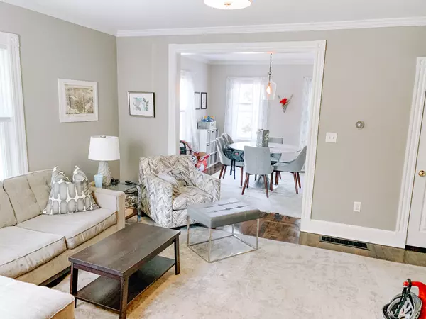 19 Birchwood St #1, West Roxbury, MA 02132-6301