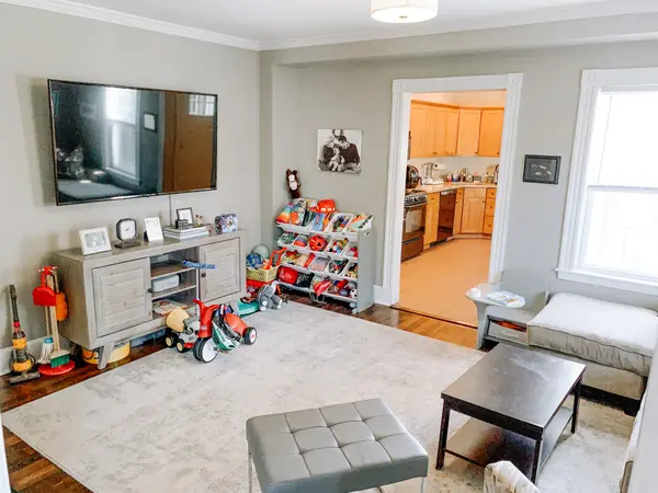 19 Birchwood St #1, West Roxbury, MA 02132-6301