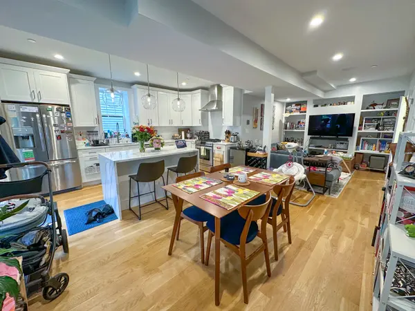 3231 Washington St #2, Jamaica Plain, MA 02130-2654