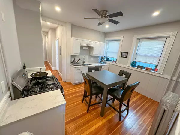 Jamaica Plain, MA 02130-2868,6 Brown Ter #2L