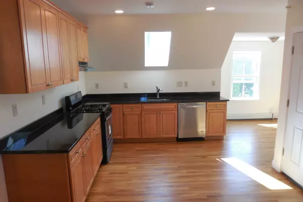 4 Brewer St #3, Jamaica Plain, MA 02130-4054