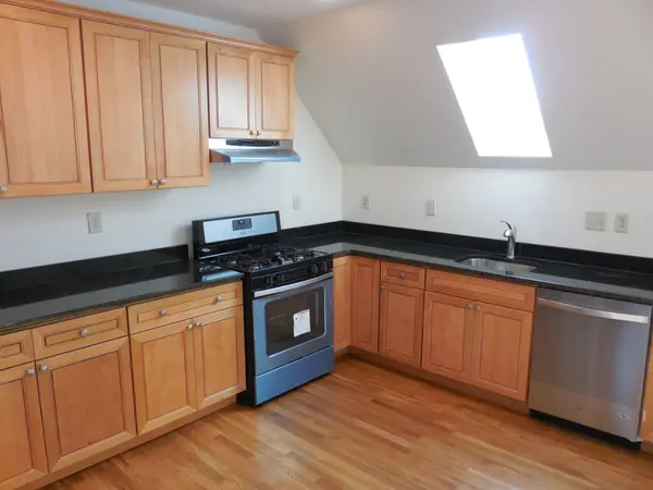 4 Brewer St #3, Jamaica Plain, MA 02130-4054