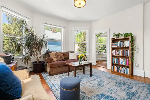 95 Child St #2, Jamaica Plain, MA 02130-5127
