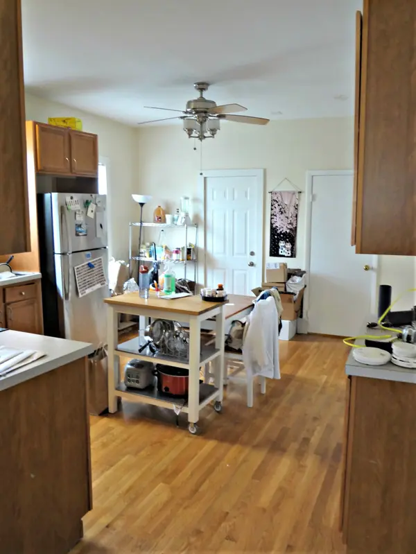 32 Forbes St #3, Jamaica Plain, MA 02130-4871