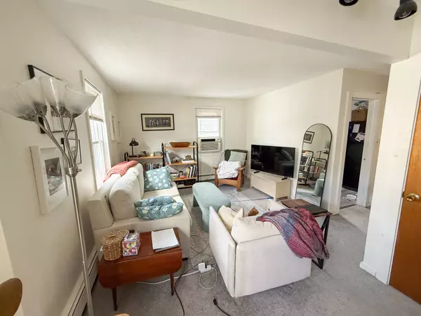 44 Vale St #2, Roxbury, MA 02119-1425