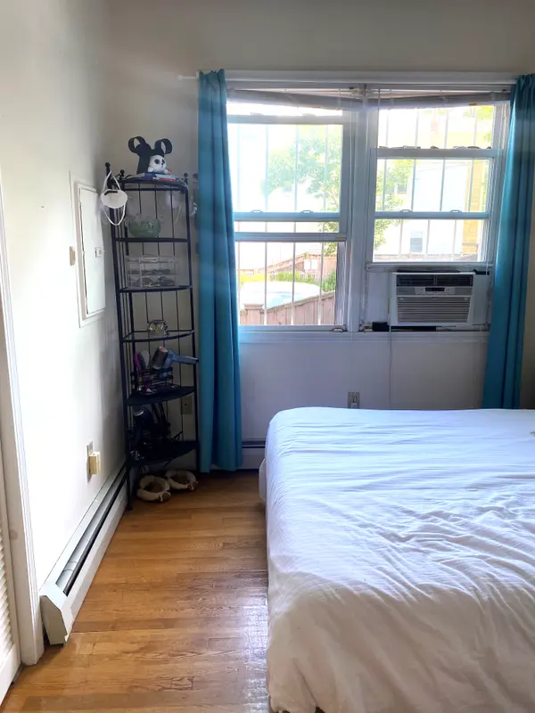 288 Amory St #1, Jamaica Plain, MA 02130-5023