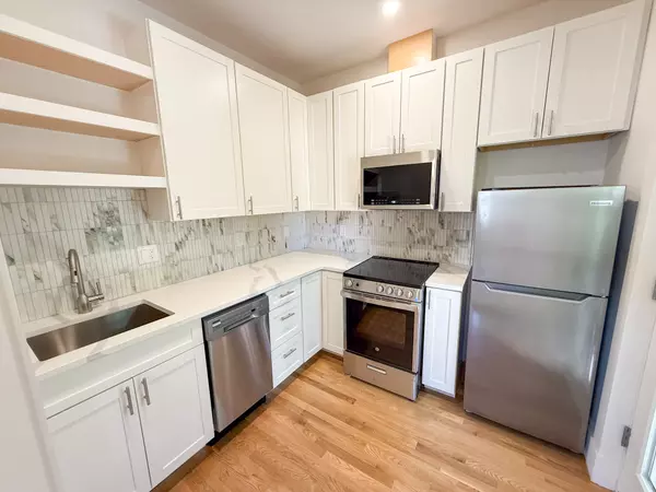 51 Boylston St #4, Jamaica Plain, MA 02130-4422