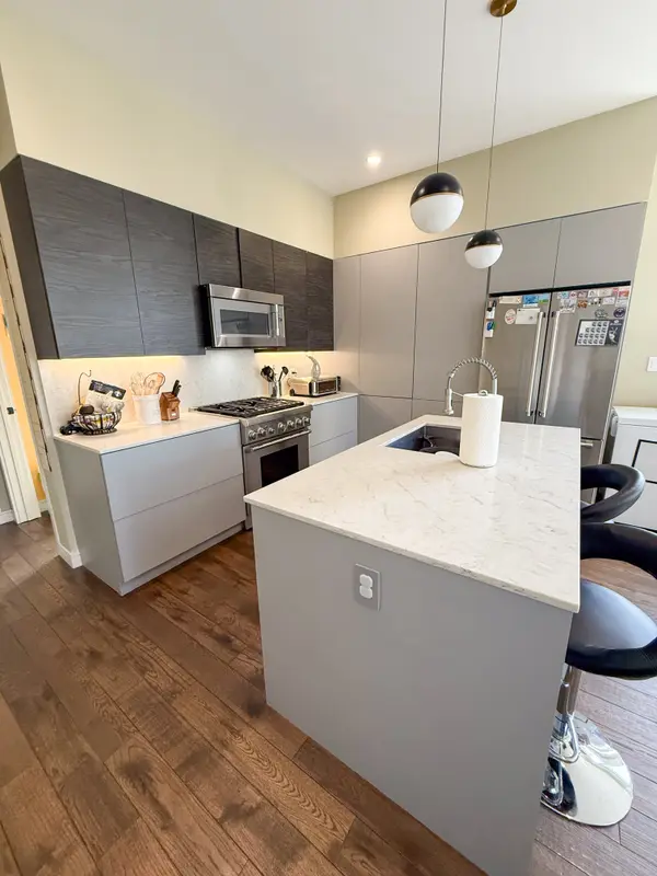 45 Burnett St #407, Jamaica Plain, MA 02130-2798
