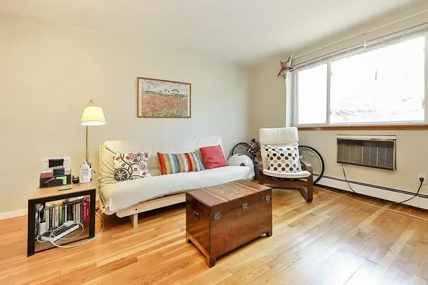 171 South St #14B, Jamaica Plain, MA 02130-3919