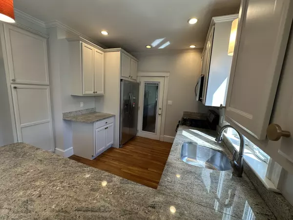 Jamaica Plain, MA 02130-3306,42 Glen Rd #2